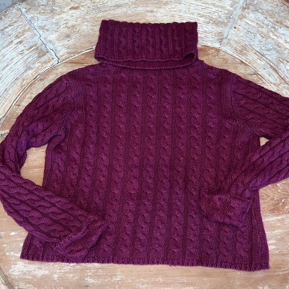 Plum Purple Heavyweight Cable-knit Turtleneck Sweater, Size XL - Picture 6 of 7